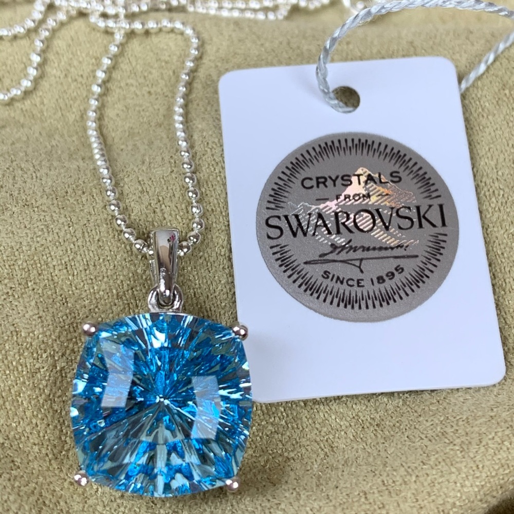 💎Genuine Swarovski Pendant💎 - Picture 3 of 14